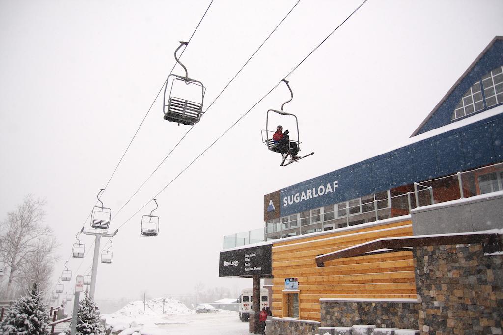Sugarloaf Mountain Hotel Carrabassett Valley Extérieur photo